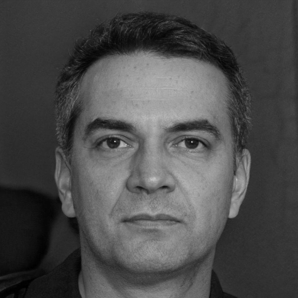 Carlos Mendoza, Director de Análisis Financiero